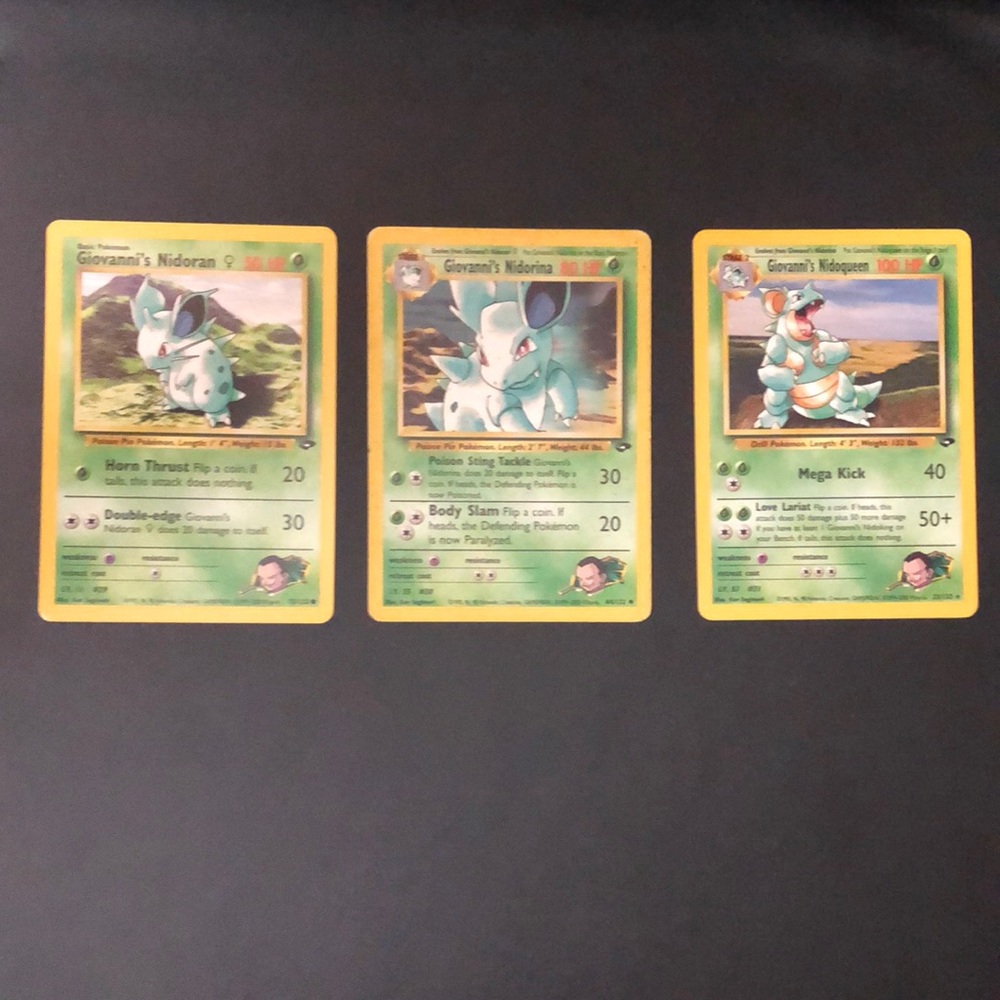 Giovanni’s Nidoqueen 90’s evolution set Authentic